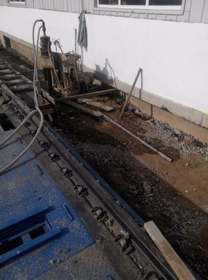 石狮注浆治理铁路高路基沉陷病害